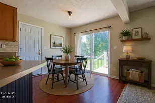 3239 Sycamore Woods Ln, Hamilton, OH 45011 - Photo 16