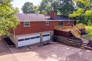 5741 Nickview Dr, Green Township, OH 45247 - Photo 36