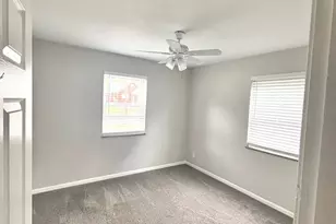 1379 Adams Rd, Cincinnati, OH 45231 - Photo 12