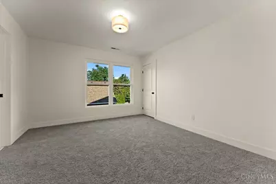 1570 St Leger Place, Cincinnati, OH 45207 - Photo 40