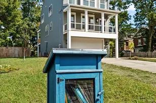 1570 St Leger Pl, Cincinnati, OH 45207 - Photo 2