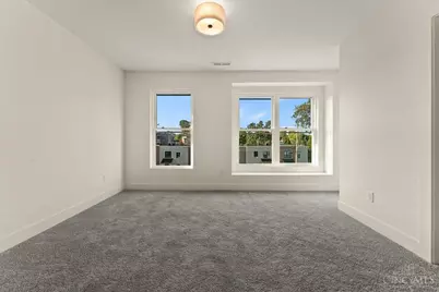 1570 St Leger Place, Cincinnati, OH 45207 - Photo 36