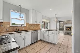 4422 Lighthouse Ln, West Chester, OH 45069 - Photo 4