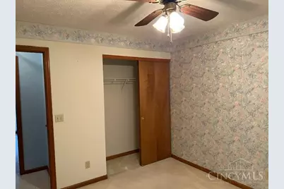1510 Lost Lake Court, Sterling Township, OH 45176 - Photo 8