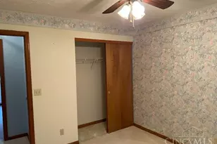 1510 Lost Lake Ct, Sterling Township, OH 45176 - Photo 8