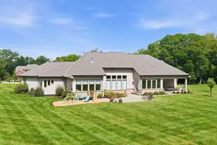 2 Birdhaven Ln, Indian Hill, OH 45242 - Photo 70