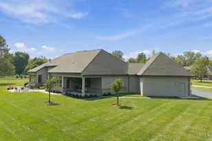 2 Birdhaven Ln, Indian Hill, OH 45242 - Photo 82