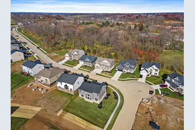 2587 Golden Leaf Drive, Beavercreek, OH 45431 - Photo 32