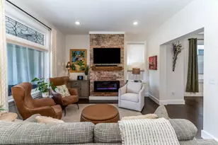 1361 Burdette Ave, Cincinnati, OH 45206 - Photo 4
