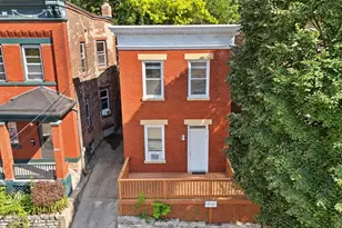 2156 W Clifton Ave, Cincinnati, OH 45219 - Photo 1