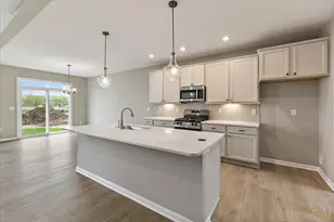 6513 River Birch St, Tipp City, OH 45371 - Photo 2