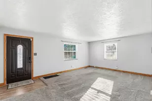 301 Don Ln, Delhi Township, OH 45238 - Photo 2