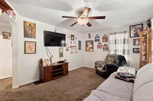 2253 Benninghofen Ave, Hamilton, OH 45015 - Photo 6