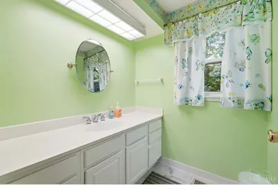 11962 Cedarcreek Drive, Springfield Township, OH 45240 - Photo 30