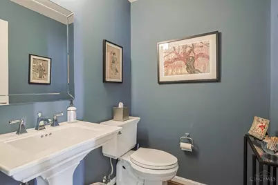 104 Hetherington Lane, Glendale, OH 45246 - Photo 44