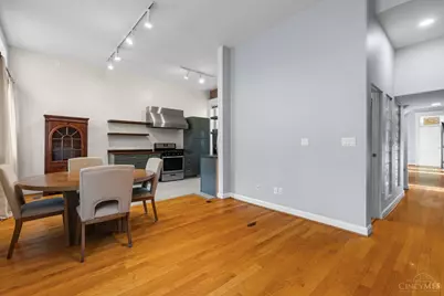 561 Milton Street #O, Cincinnati, OH 45202 - Photo 22