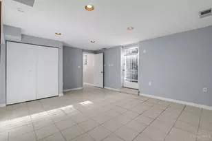 561 Milton St, Cincinnati, OH 45202 - Photo 42