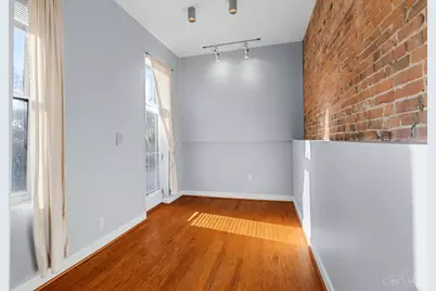 561 Milton Street #O, Cincinnati, OH 45202 - Photo 10