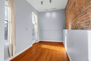 561 Milton St, Cincinnati, OH 45202 - Photo 10