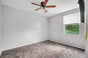 9568 Woodstate Dr, Colerain Township, OH 45251 - Photo 8