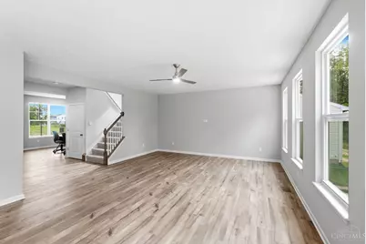 1247 Eagle Boulevard, Hamilton Township, OH 45029 - Photo 8