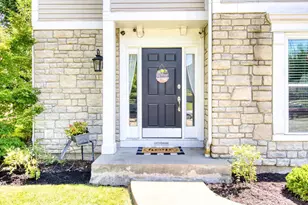 1078 Arborwood Ct, Union Township, OH 45103 - Photo 2