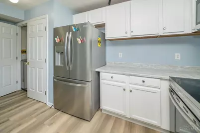 12085 Brookway Drive, Springfield Township, OH 45240 - Photo 10