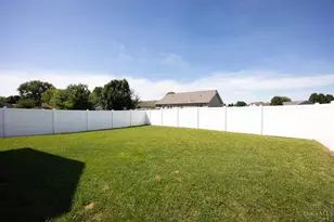 585 Silverado Dr, Wilmington, OH 45177 - Photo 38