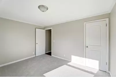 9257 Neil Drive, Cincinnati, OH 45231 - Photo 6