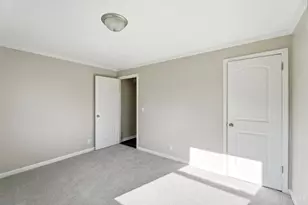 9257 Neil Dr, Colerain Township, OH 45231 - Photo 6
