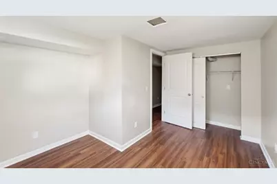 9257 Neil Drive, Cincinnati, OH 45231 - Photo 16