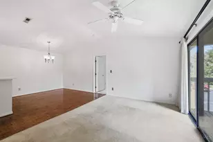 7633 Montgomery Rd, Sycamore Township, OH 45236 - Photo 10