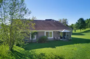 1581 Black Wolf Dr, Turtle Creek Township, OH 45036 - Photo 16