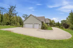 5073 Beechwood Rd, Union Township, OH 45244 - Photo 4