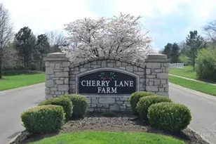 6218 Hedgerow Dr, West Chester, OH 45069 - Photo 2