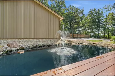 7424 Morrow Cozaddale Road, Hamilton Township, OH 45152 - Photo 8