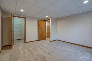 650 Leo Dr, Hamilton, OH 45013 - Photo 16