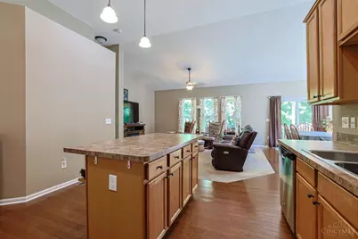 954 London Court, Union Township, OH 45245 - Photo 10