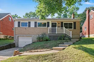 815 Gilcrest Ln, Delhi Township, OH 45238 - Photo 1