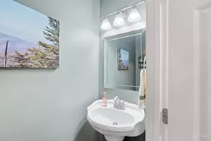 385 Indian Lake Dr, Hamilton Township, OH 45039 - Photo 22