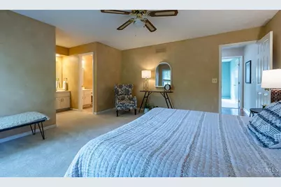 676 Stoneharbor Lane, Hamilton Township, OH 45039 - Photo 18
