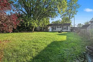 9894 Capstan Dr, Colerain Township, OH 45251 - Photo 12