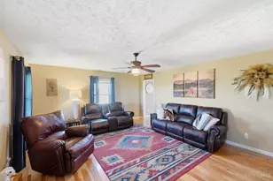 332 Dakins Chapel Rd, Sabina, OH 45169 - Photo 6