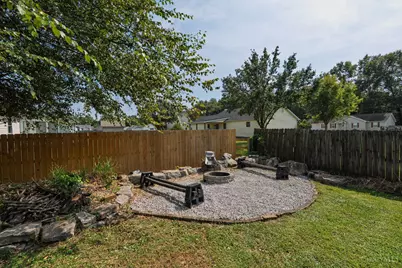 102 Boulder Drive, Sterling Township, OH 45154 - Photo 20