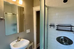 2804 Observatory Ave, Cincinnati, OH 45208 - Photo 24