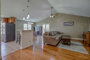 6338 Eagles Lake Dr, Green Township, OH 45248 - Photo 16