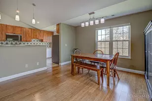 6338 Eagles Lake Dr, Green Township, OH 45248 - Photo 10