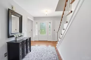 6421 Lewis Clark Trail, Sycamore Township, OH 45241 - Photo 10