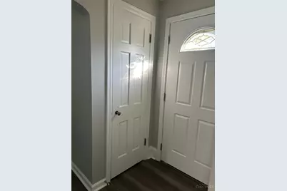 16 E Charlotte Avenue, Wyoming, OH 45215 - Photo 4