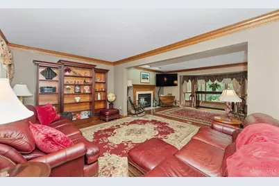 809 Deer Valley Drive, Union Township, OH 45245 - Photo 10